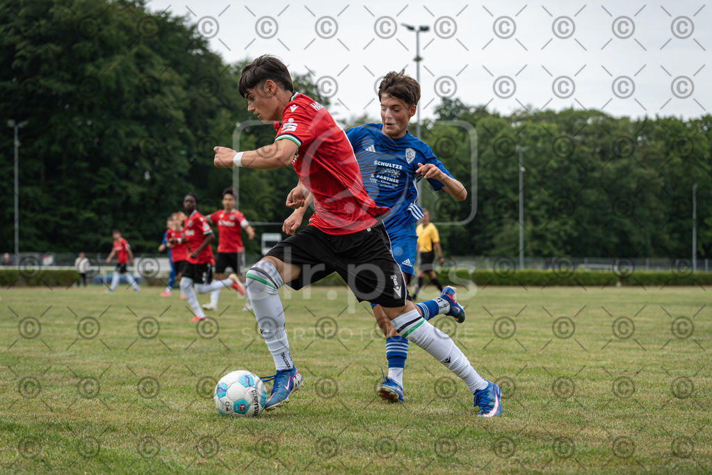 _DSC8520 | Professionelle Fußball- und Sportfotografie. Spielbilder online ansehen und kaufen – Einzelbilder oder komplette Galerien in hoher Qualität. - Realisiert mit Pictrs.com