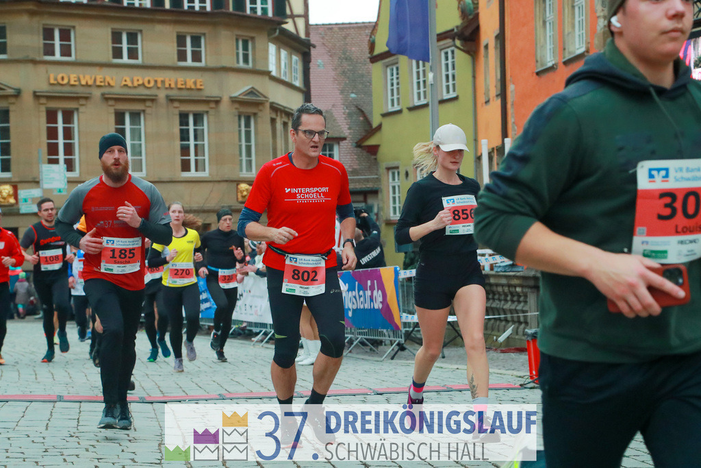 VR Bank Hauptlauf 10000m | 3 Koenigslauf 2023 - Realisiert mit Pictrs.com