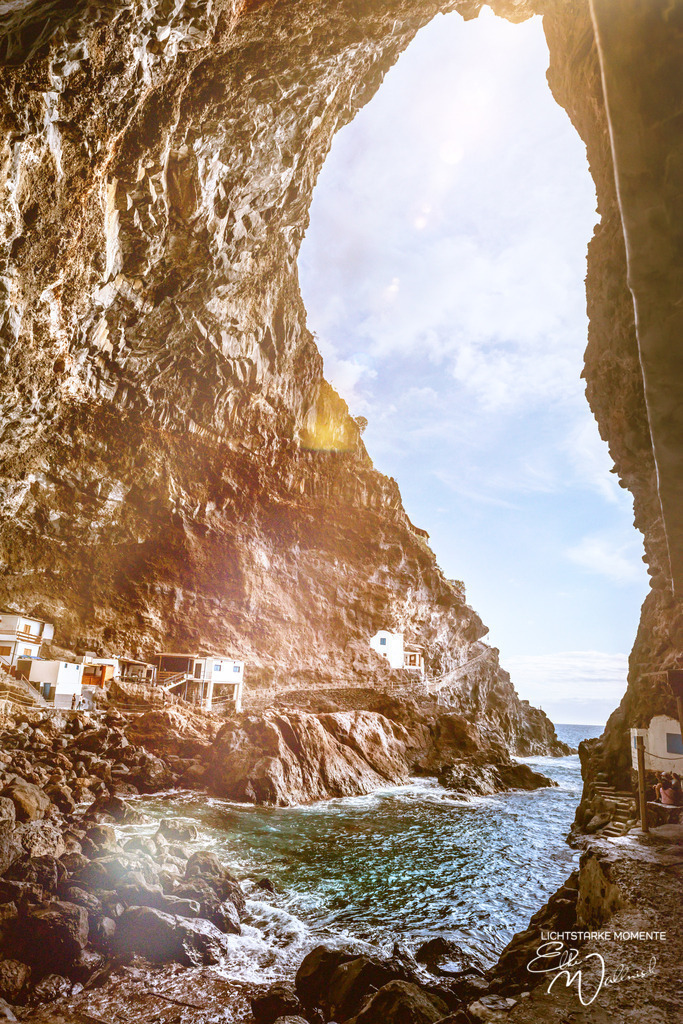 20250322-174456 LA PALMA_228-1 | Herzlich willkommen auf meiner Seite! Ich bin Elke Wallnisch, Deine Fotografin für lichtstarke Momente. Der Name steht für alles, was mich mit der Fotografie verbindet: Das Licht und seine machtvolle Wirkung auf eine Situation oder unsere Stimmung - Realisiert mit Pictrs.com