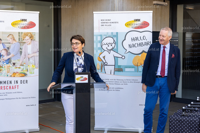 Schlüsselübergabe - Wohnhaus Dr. Walter Domenigweg | Bildershop von pixelworld.at - Realisiert mit Pictrs.com