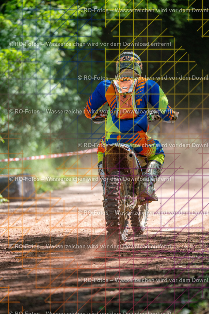 Wolfshausen 2 Lauf -1150 | Sportfotografie von RO-Fotos: Motorsport, Motocross, Enduro, Laufveranstaltungen und Triathlon. Professionelle Fotos von Sportlern und Events. - Realisiert mit Pictrs.com