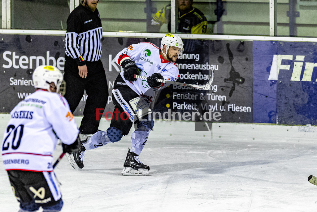 C1DX2467 | Shop für Sportfotografie, Bilddatenbank, Pressefotografie, Fußball, Eishockey, Aktionsfotos