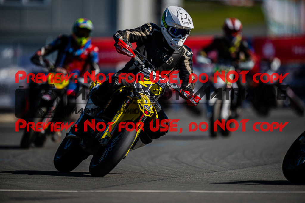 MaZZes_FotoMatrix_220903_1705 | UE40