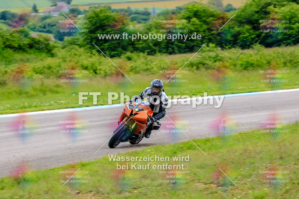 MotoTeam-3363 | Hier findet Ihr Bilder von Touristenfahrten auf der Nürburgring Nordschleife oder von anderen Veranstaltungen die ich besucht habe. Viel Spass beim Durch Schauen 