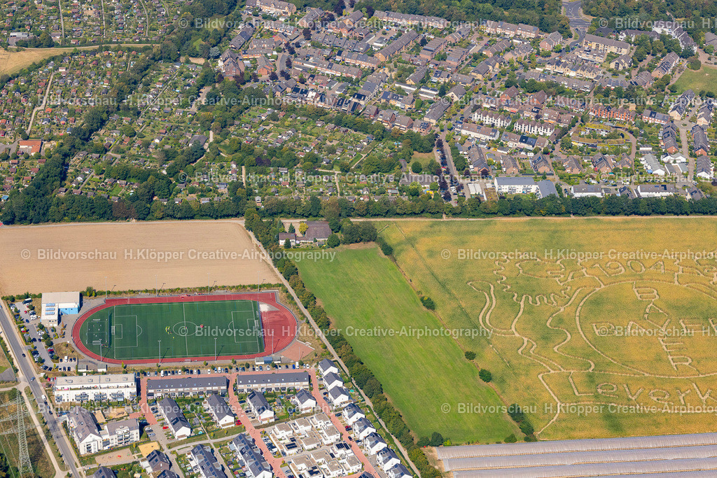 Luftbild Leverkusen 439A2803 | Kunst- Installation einer Freilichtskulptur in Stadtbezirk - Realisiert mit Pictrs.com