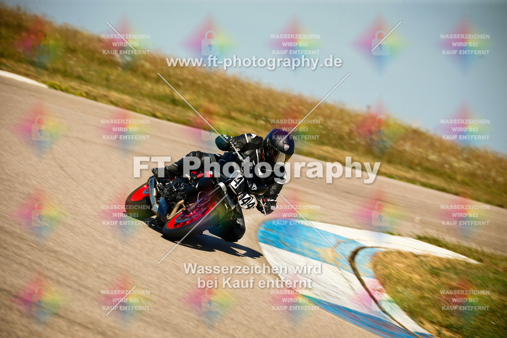 _MOT9203 | Hier findet Ihr Bilder von Touristenfahrten auf der Nürburgring Nordschleife oder von anderen Veranstaltungen die ich besucht habe. Viel Spass beim Durch Schauen 