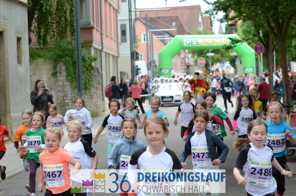 AOK Junior Cup 400m | 3Königslauf 2022 AOK Junior Cup 400m - Realisiert mit Pictrs.com