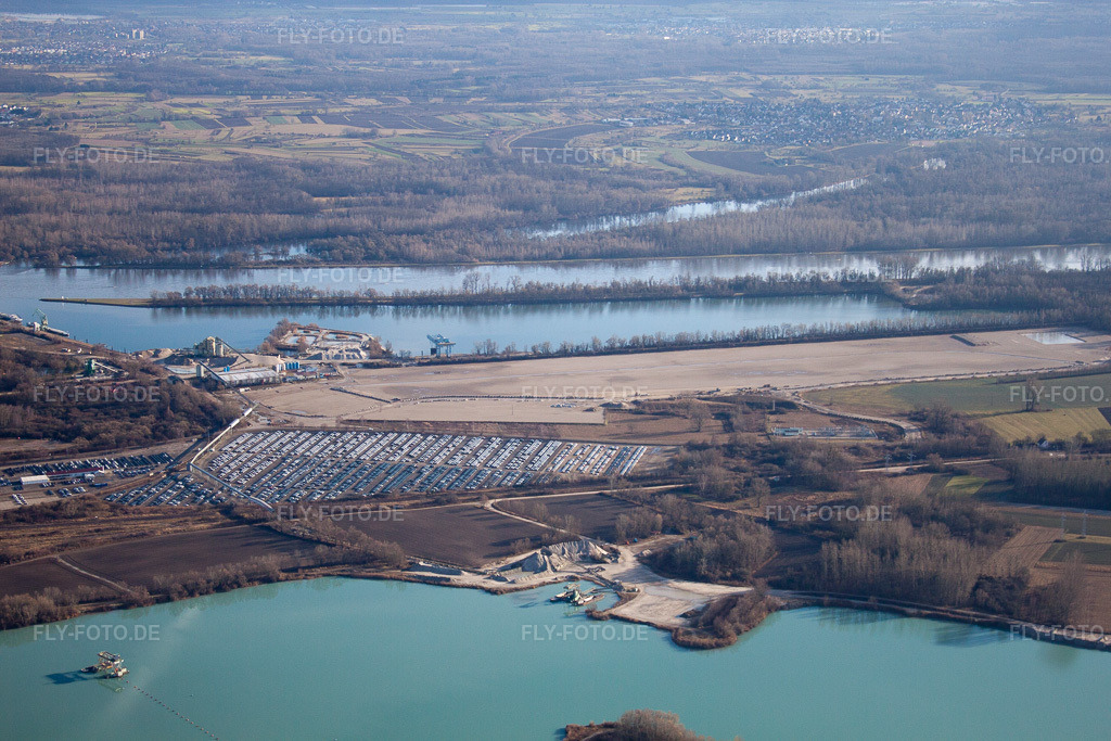 Luftbild: Hafen am Rhein in Lauterbourg im Bundesland Bas-Rhin in Frankreich. – Foto: IMG_48516.jpg vom 11.12.2011 durch Werner Riehm/FLY-FOTO.de – Auflösung des Originals: 4752 x 3168 px