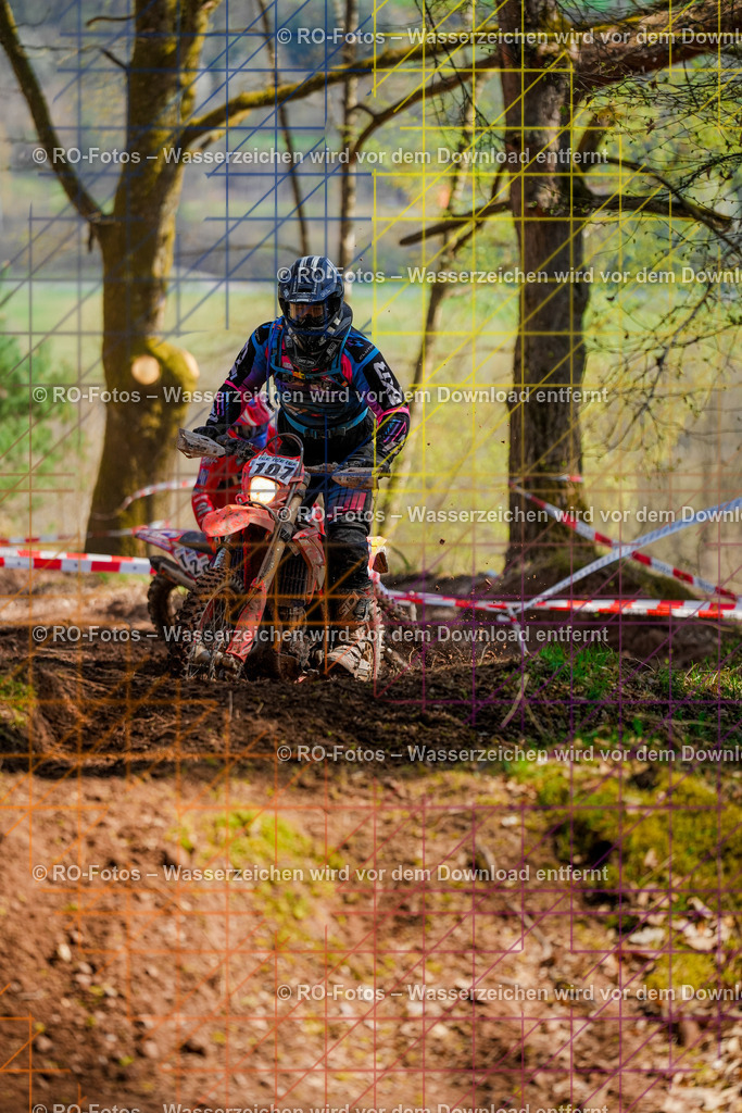 2 Lauf Mernes-1616 | Sportfotografie von RO-Fotos: Motorsport, Motocross, Enduro, Laufveranstaltungen und Triathlon. Professionelle Fotos von Sportlern und Events. - Realisiert mit Pictrs.com