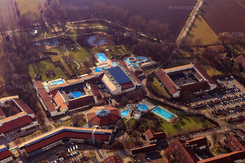 Luftbild: Rottal Terme | Therme Sauna Spa von Norden im Ortsteil Aunham in Bad Birnbach im Bundesland Bayern in Deutschland. Foto: IMG_095995.jpg vom 29.12.2016 durch Werner Riehm/FLY-FOTO.deRottal Terme Bad Birnbach | Therme & Sauna