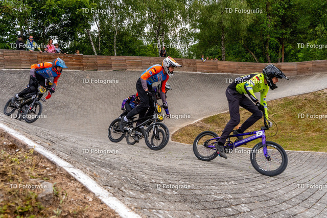 BayBMX2026-05688-2 | Fotogalerie von Thomas Dettweiler mit Eventbildern und lizenzfreien Fotos. Perfekt als Wandbild, für Büro, Website oder private Nutzung. - Realisiert mit Pictrs.com