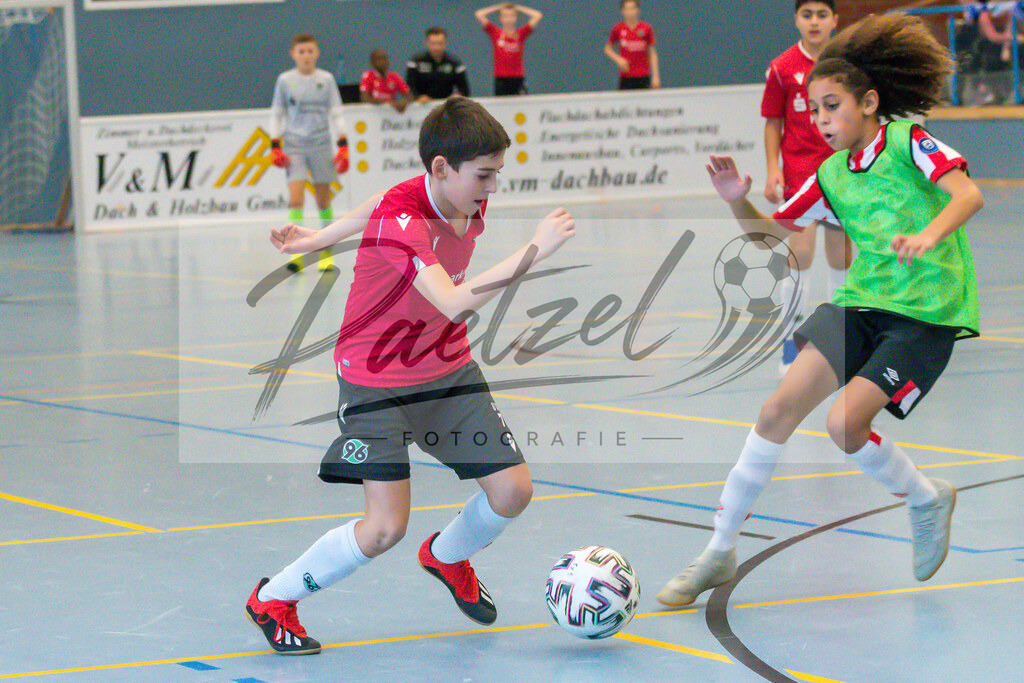 20200118_U12VGH_0250 | Fußball, D-Jugend:   beim VGH U12-Cup am 18.01.2020 in der Waldsporthalle Schledehausen in Schledehausen, Deutschland.(Foto von Nico Paetzel) - Realisiert mit Pictrs.com