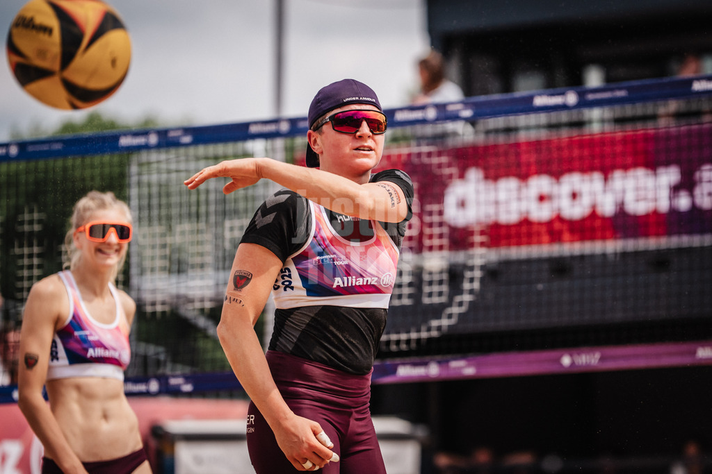 Beachvolleyball | Männer | Allianz German Beach Tour 2025 | Tourstop Hamburg | 31.05.2025 | Melanie Gernert wirft den Ball weg