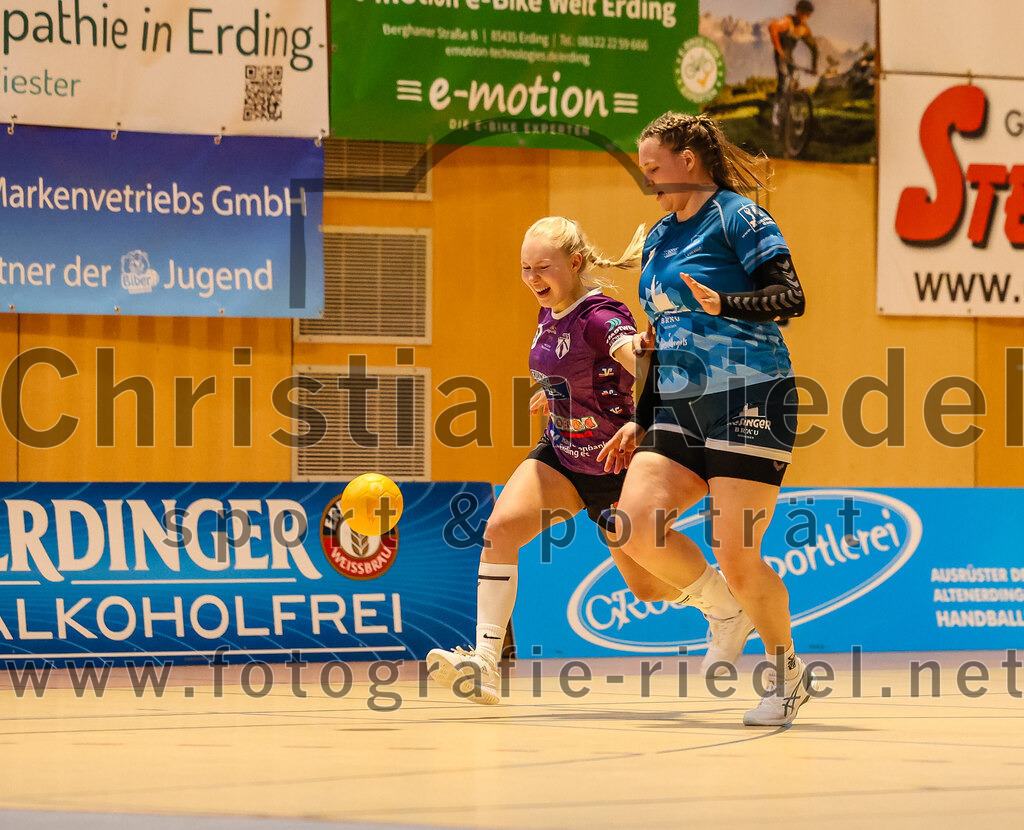 2024-03-09_106_SpVgg_Altenerding_gegen_Eintracht_Dachau-Karlsfeld | Erding, Deutschland, 09.03.2024:
Handball, Bezirksoberliga Frauen Altbayern 2023 / 2024, 17. Spieltag, SpVgg Altenerding gegen Eintracht Dachau-Karlsfeld, Endergebnis: 26:25

Lena Popp (SpVgg Altenerding, #10), +

Foto: Christian Riedel / fotografie-riedel.net