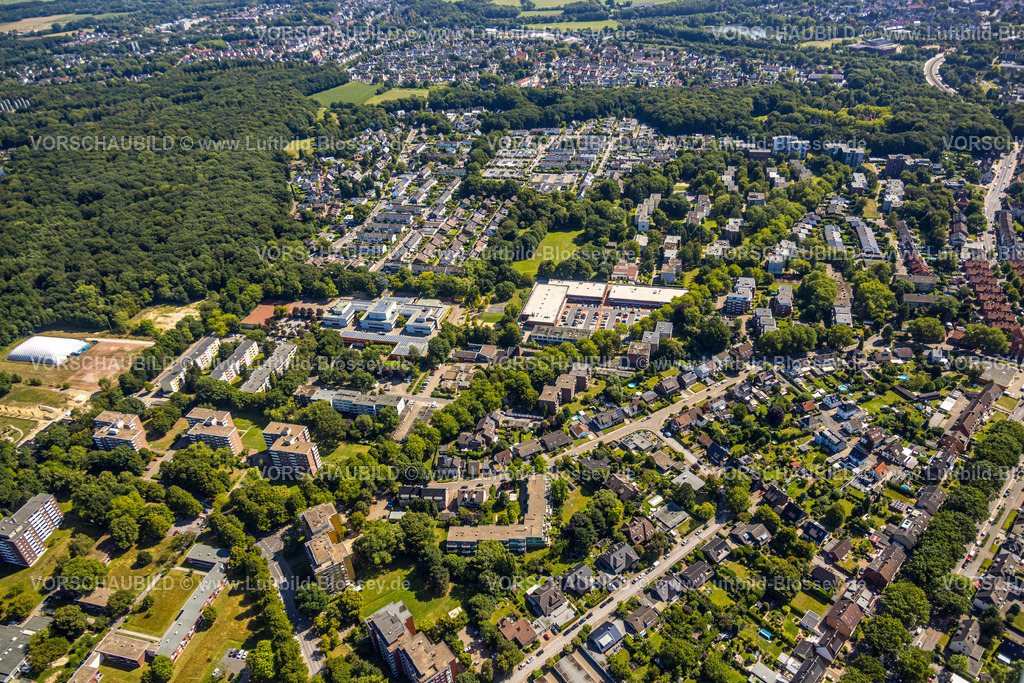Gladbeck250800688 | Luftbild, Wohngebiet Ortsansicht Ortsteil Rentfort, Einkaufszentrum Schwechater Straße und Ingeborg-Drewitz-Gesamtschule, Rentfort, Gladbeck, Ruhrgebiet, Nordrhein-Westfalen, Deutschland