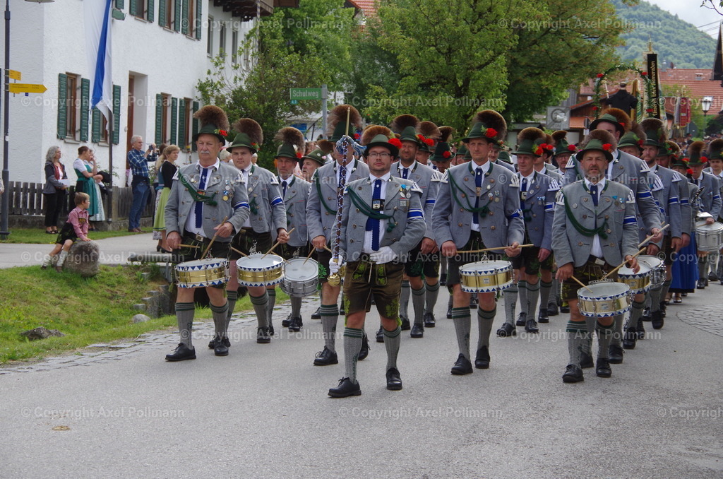 IMGP6490 | fotografiert von Axel PollmannLeonhardi Wallfahrt Benediktbeuern und Murnau, Fronleichnam, Fasching, Landschaft im Loisachtal und Benediktbeuern  - Realisiert mit Pictrs.com