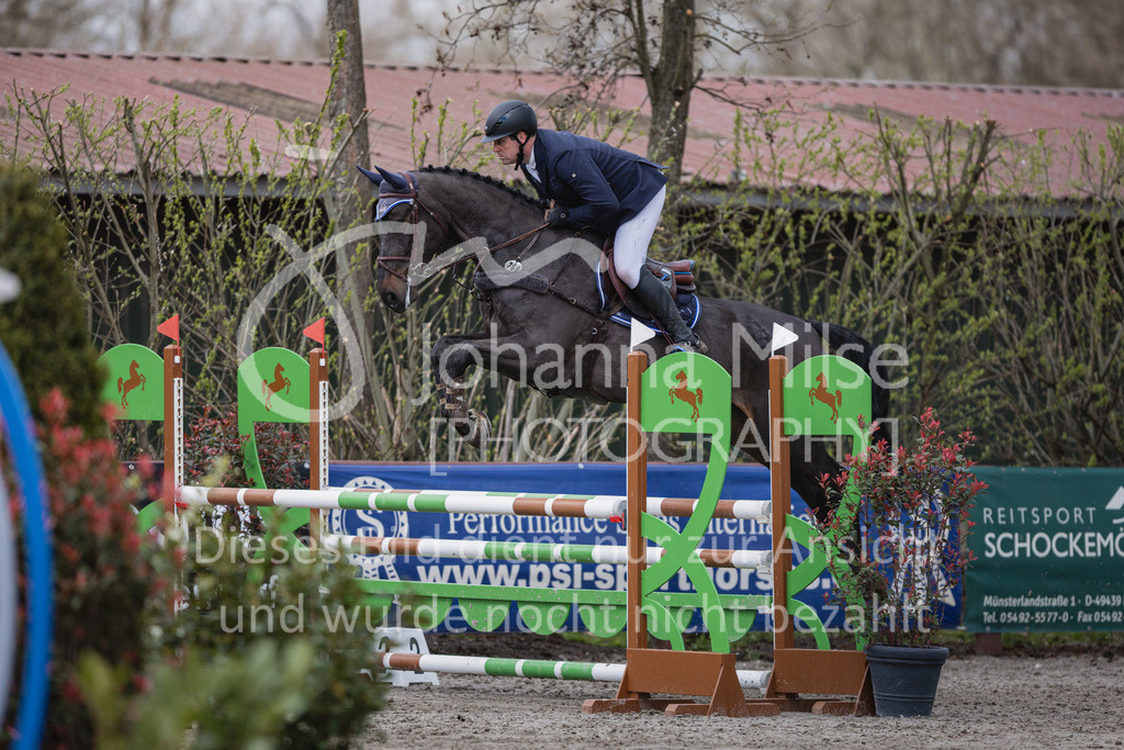 230411_Mühlen_03SprPf-L-372 | Deine schönsten Turniermomente als professionelle Fotos! Entdecke hochwertige Pferdesport-Fotografie im Online-Shop. Jetzt Fotos finden & bestellen!