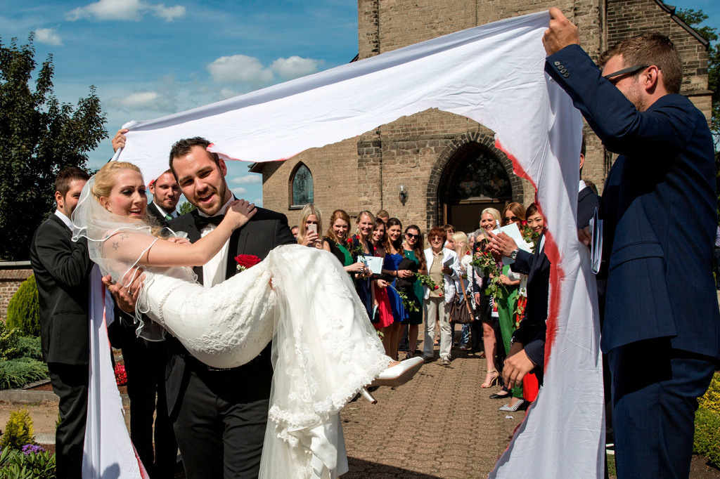 top-top.de Hochzeiten077 | Foto, Video, Fotografie, Videografie, Fotobox, DJ, Discjockey, Musik, Musikbox, Veranstaltung, Photobooth, Amazon, Ebay, Buchtipp, Bestseller, Autor, Verlag, Buch, Wesel, Hamminkeln, NRW, Dinslaken, Rees, Drohne, Hochzeit, Party, Fotobox, Wesel, Fotograf
