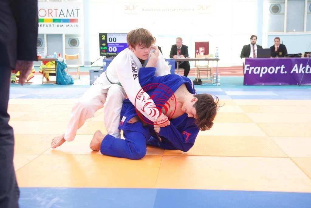 RAS_8288 | Fotos vom Adler Cup - Pictures from Adler Cup

Hier findet Ihr alle Eindrücke und großen Momente der Adler Cup Wochenenden. Here you will find all impressions and great moments of the Adler Cup weekends. - Realisiert mit Pictrs.com