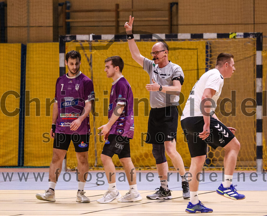 2025-02-15_050_SpVgg_Altenerding_gegen_SVW_Burghausen | Erding, Deutschland, 15.02.2025:Handball, Bezirksoberliga Männer 2024 / 2025, 16. Spieltag, SpVgg Altenerding gegen SVW Burghausen, Endergebnis: 32:31Simon Rüdiger (SpVgg Altenerding, #7), Foto: Christian Riedel / fotografie-riedel.net
