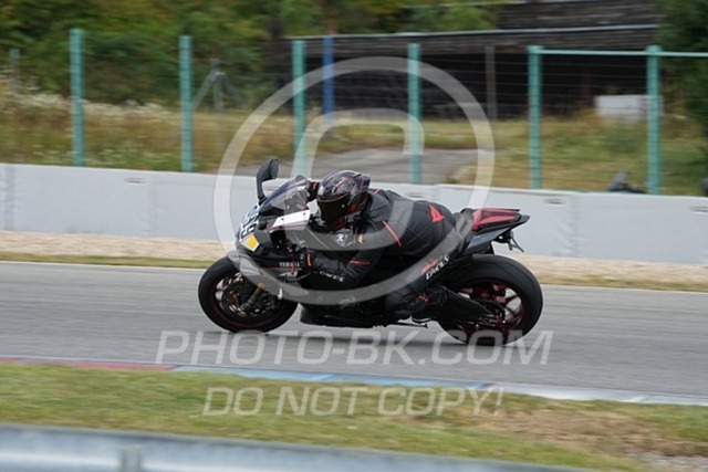 2024_07_29_PBK_13676 | Sportfotografie; SlowMotion; Video; Rennstrecke; Hafeneger; Speer; Racing; RSE; BMW; CBO; Trackday; Motorsportarena; Hockenheimring; Brno; Most; Barcelona; Valencia