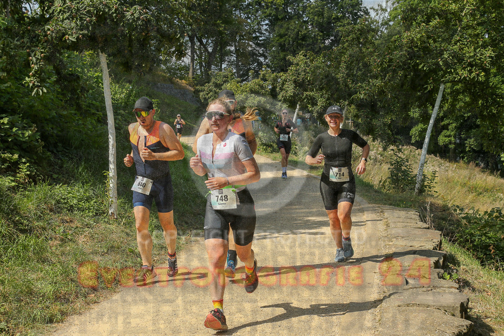 250824_1439_EX1_7043 | Sportfotografie im Rhein-Sieg Kreis, Köln, Bonn, NRW, Rheinland Pfalz, Hessen, etc. Unser Tätigkeitsfeld umfasst den Laufsport vom Volkslauf über den Marathon, Duathlon, Triathon bis zum Ultralauf wie Kölnpfad Ultra oder Schindertrail.