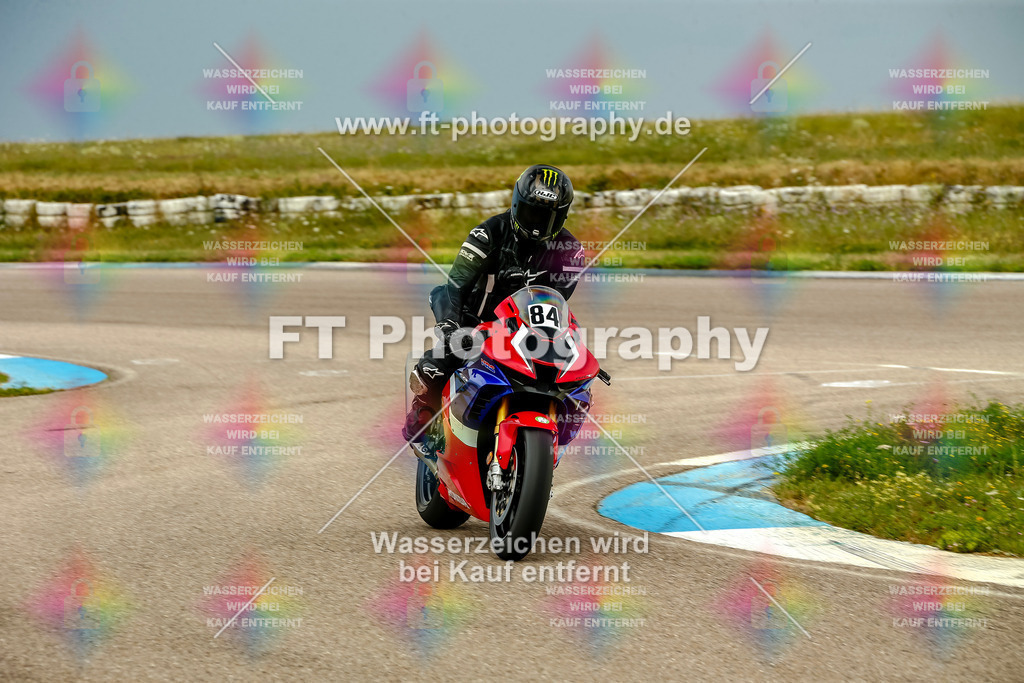 Chambley Juli-1247 | Hier findet Ihr Bilder von Touristenfahrten auf der Nürburgring Nordschleife oder von anderen Veranstaltungen die ich besucht habe. Viel Spass beim Durch Schauen 