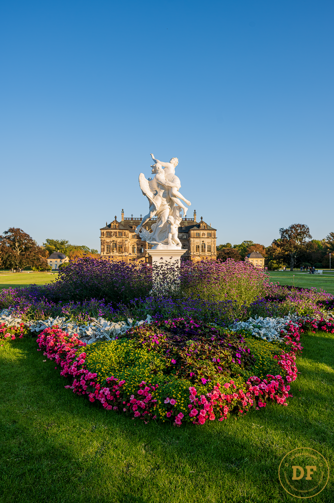 20251003-_DF83524 | Geschenke, Wandbilder und Accessoires mit Motiven aus Dresden und anderen schönen Orten zur Verschönerung Deines zu Hauses und zum verschenken gewünscht? Wähle Deine Lieblingsbild auf dem Produkt Deiner Wahl. 