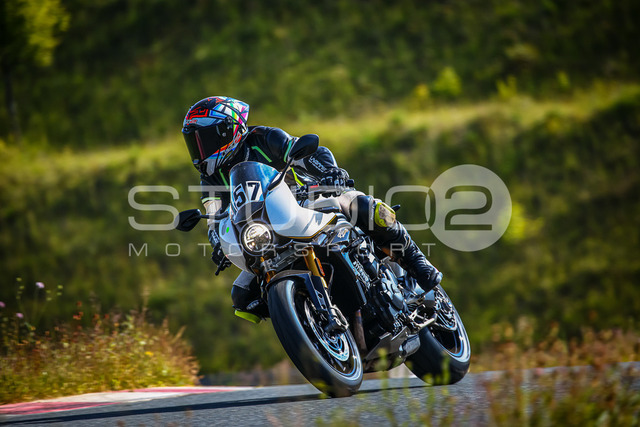 0157-250510_BOX-010_157 | Deine Full-Service-Agentur für ✔️Videoproduktionen und ✔️Motorsportfotografie Jetzt Angebot anfragen!