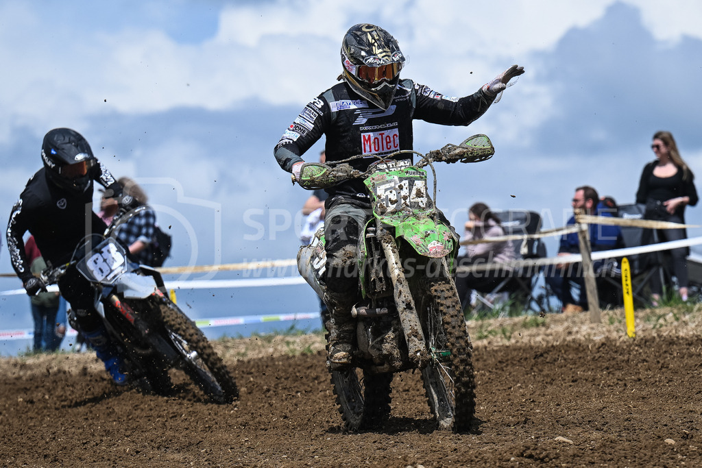 Motocross Schlatt bei Winterthur - 29. April 2023 | #514 Fuhrer Joel aus Lyss (CH) auf Kawasaki in der Kategorie MX2 am Motocross Schlatt bei Winterthur, 29. April 2023.
Instagram: @mx_schlatt | @mc_wila | @sam_schweiz
Bild: Sportfotografie Markus Aeschimann | www.markus-aeschimann.ch - Realisiert mit Pictrs.com