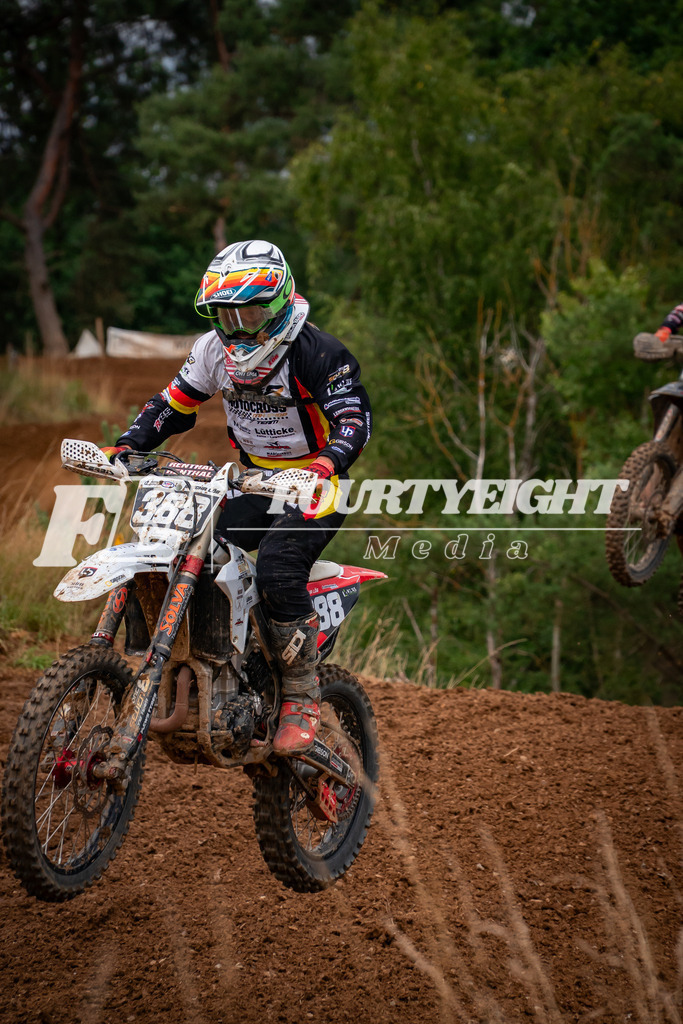 DSC00350 | fourtyeightmedia - Realisiert mit Pictrs.com