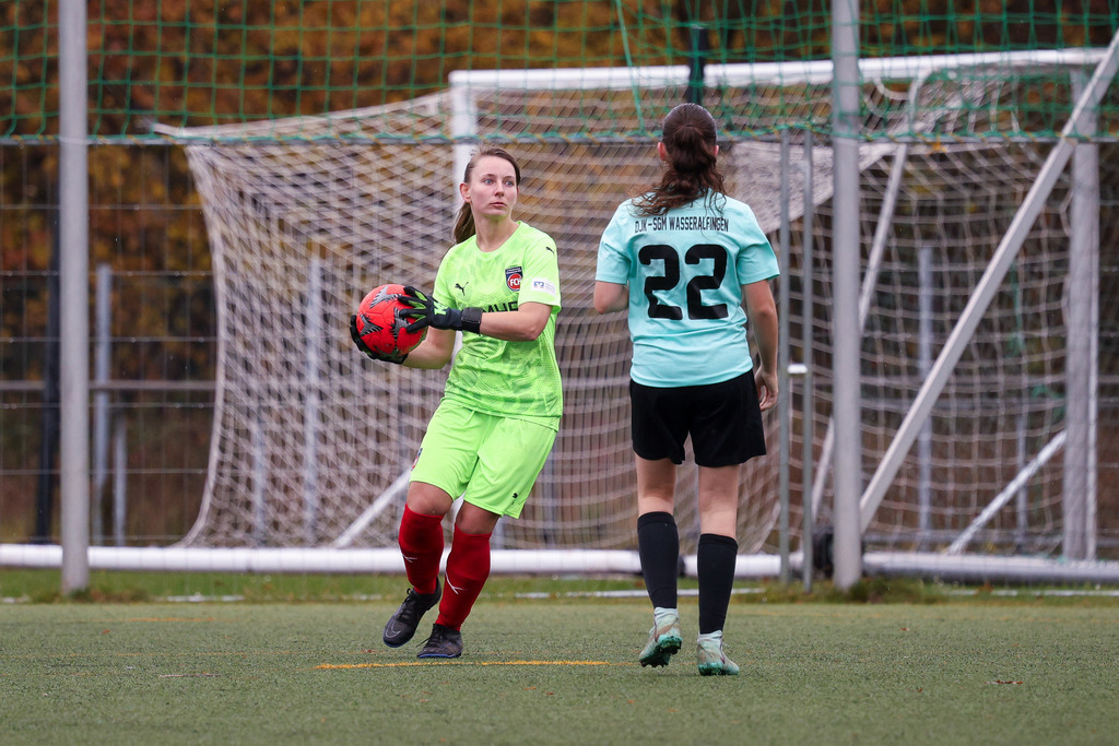 FCHWAS_251102_5157 | 1.FC Heidenheim 1846 II vs. SGM DJK-SV Wasseralfingen/Neuler, Fußball, Frauen, Bezirksliga, 2025/2026, 8. Spieltag, 02.11.2025 in Mergelstetten (Foto: Michael Bulling) - Realisiert mit Pictrs.com