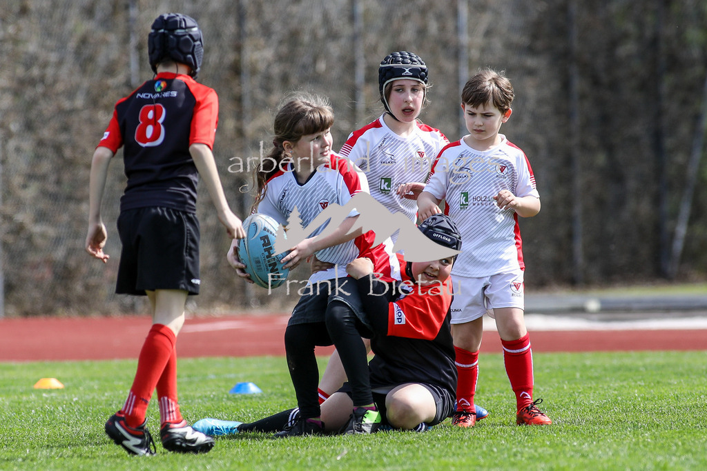 OE7A4983 | in verschiedenen Altersklassen tritt der TV Zwiesel gegen Manschaften aus Nyrsko im Kids Match an.