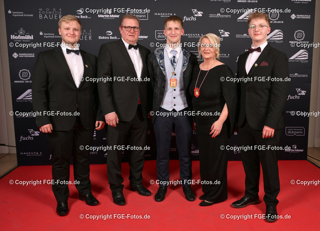 20250208-fge-hofball-0115 | Hofball der FGE am 08.02.2025 im Alten Stadttheater in Eichstätt. - Realisiert mit Pictrs.com