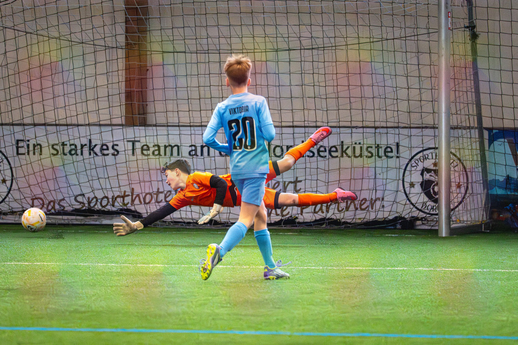 blr.pics-194 | Professionelle Fußball- und Sportfotografie. Spielbilder online ansehen und kaufen – Einzelbilder oder komplette Galerien in hoher Qualität. - Realisiert mit Pictrs.com
