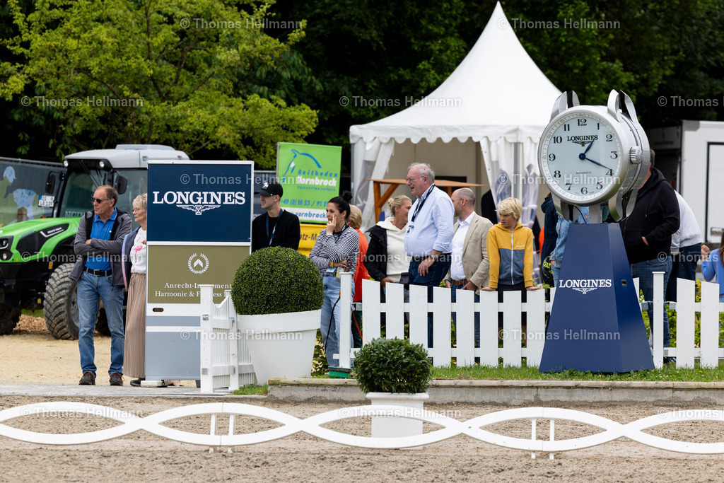 TH_Sponsoren_31637 | Longines Balve Optimum 2025 am 15.06.25 in Balve, Schloss Wocklum, Sponsoren