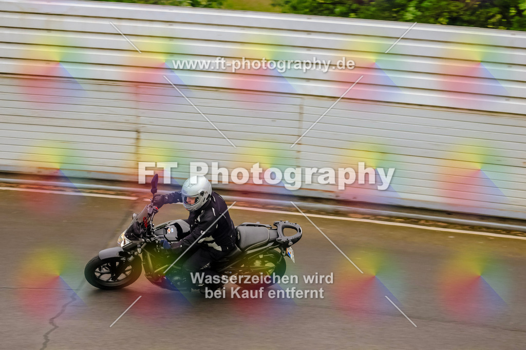 OBK-5867 | Hier findet Ihr Bilder von Touristenfahrten auf der Nürburgring Nordschleife oder von anderen Veranstaltungen die ich besucht habe. Viel Spass beim Durch Schauen 