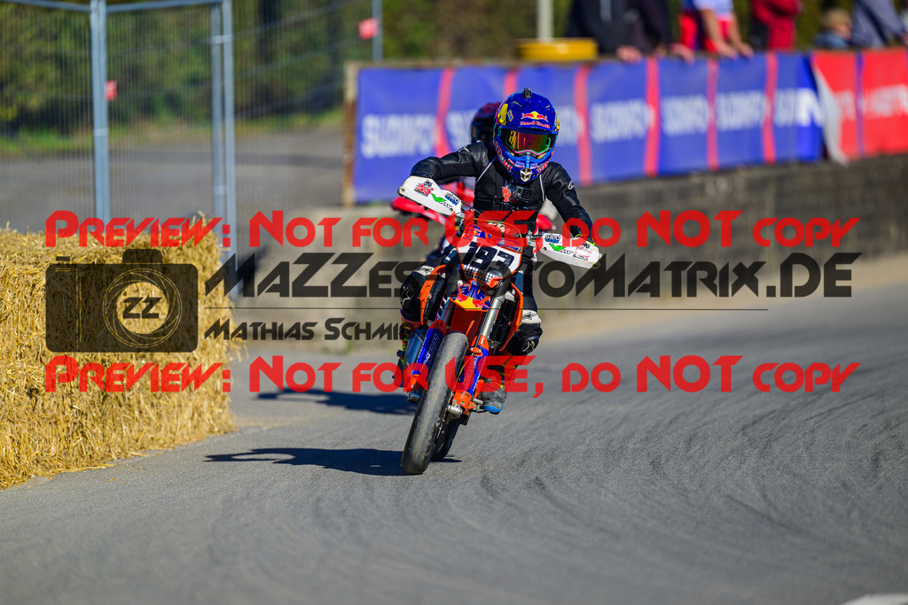 MaZZes_Fotomatrix_20241004_6007705_1729 | JUNIOR