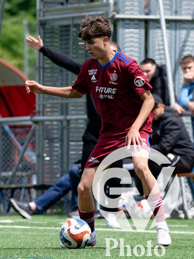 Servette M16  v Bâle M16  - Quarts de finale retour des playoffs de M16 Elite | Geneva, Switzerland - May 16 : during the Quarts de finale retour des playoffs de M16 Elite  match between Servette M16  and Bâle M16  at Stade de Balexert  on May 16 , 2026 in Geneva, Switzerland.