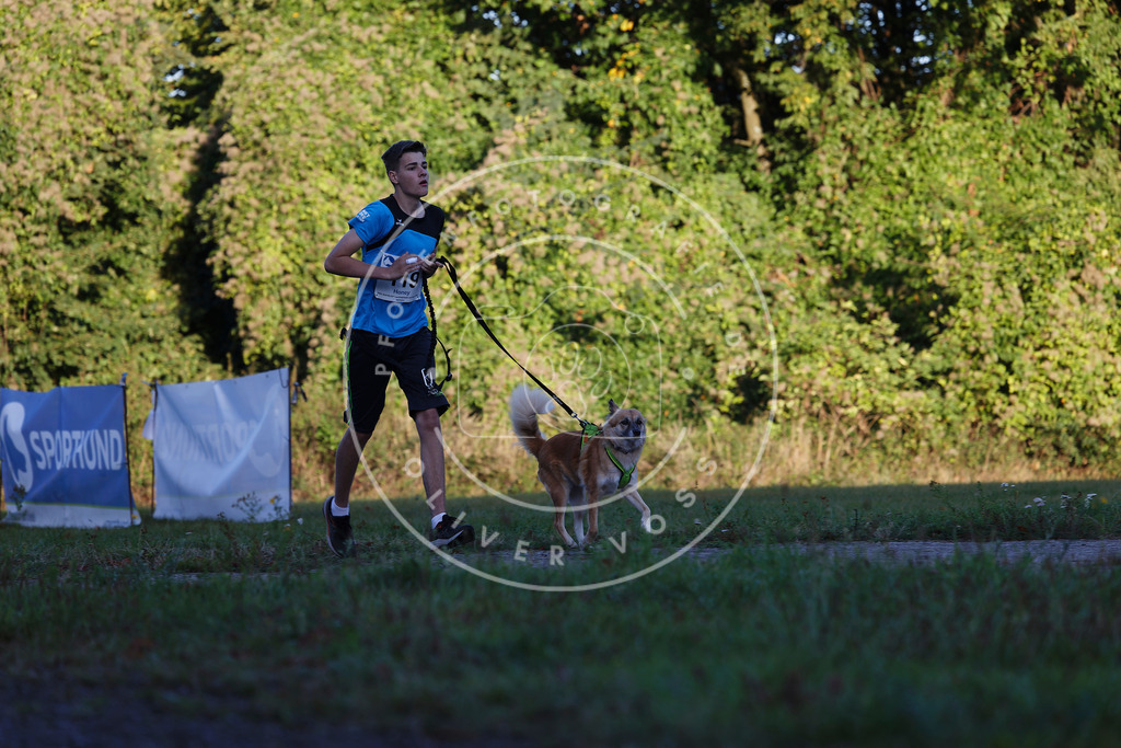0L8A4499 | Hundefotografie, Tierfotograf, Pfotenfotografie, Fotoshooting Hund, Hunde Portrait, Hundesport, Hundeportraits, Heideshooting, Hunde, Sportfotograf, Hundefotograf, Turnierhundsport, THS,  - Realisiert mit Pictrs.com