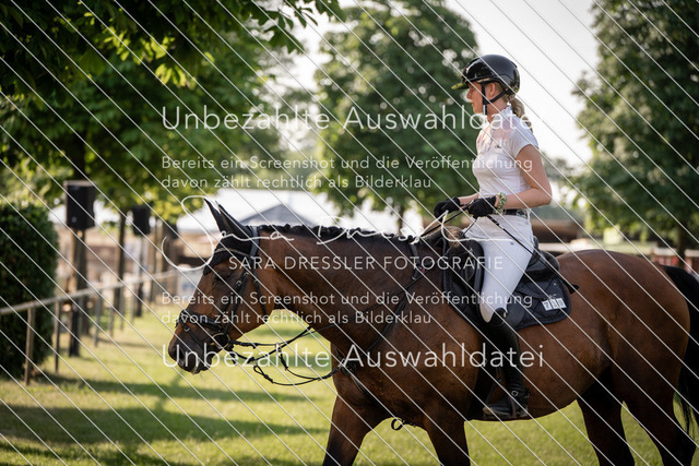 SD_Verl_05248 | saradresslerfotografie - Realisiert mit Pictrs.com