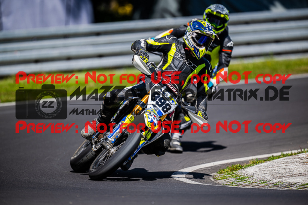 MaZZes_FotoMatrix_220702_7039 | S4