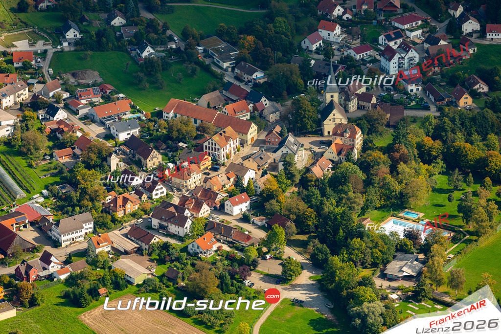 Luftbild Vs Google Maps  Untersteinbach  Pfedelbach -Das Luftbild wurde 2025 vom UL-Flugzeug heraus erstellt ( keine Drohne ) - Hochauflösende Luftaufnahme -Nicht vergleichbar mit Google Maps oder Satelittenbilder- Die Geschenkidee !Mit Lizenz und Bildrechte bestellbar