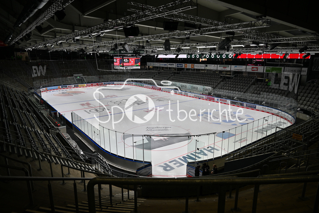 Augsburger Panther - Nürnberg Ice Tigers | AUGSBURG, GERMANY - 23. DECEMBER: Ein Blick ins schöne Curt Frenzel Stadion vor dem Match zwischen den Augsburger Panthern und den Nürnberg Ice Tigers am 31. Spieltag der Penny DEL im Curt Frenzel Stadion