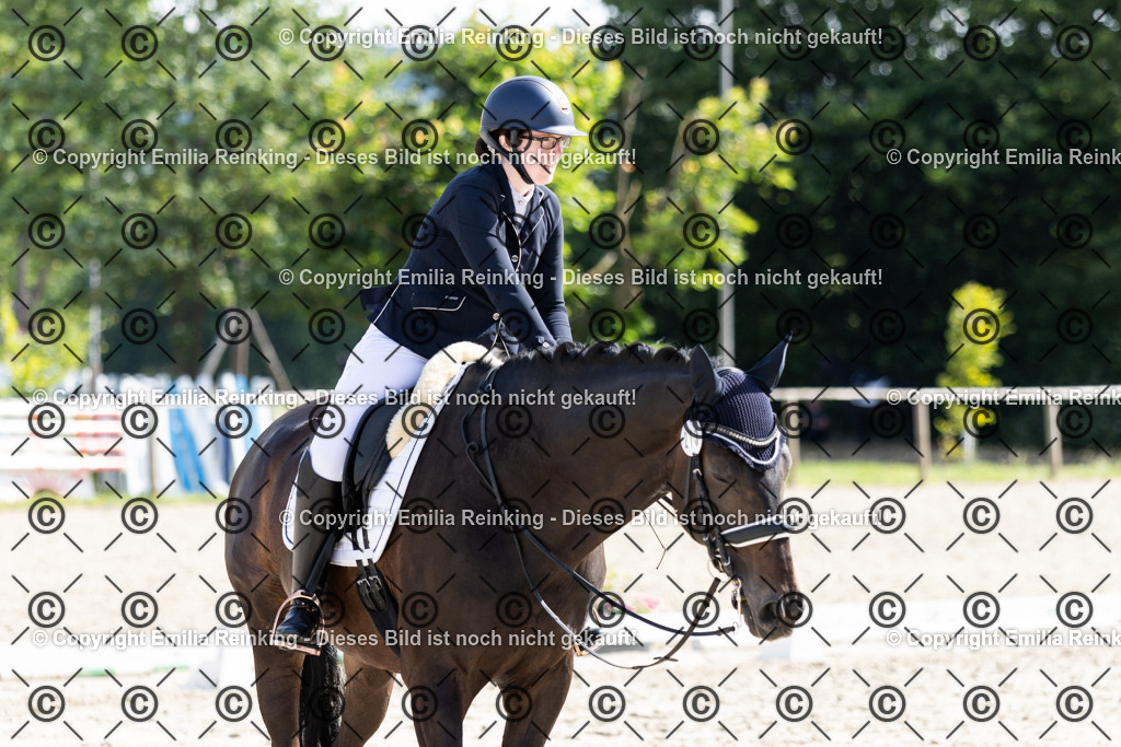 CL5A5933 | Emilia Reinking Fotografie - Realisiert mit Pictrs.com