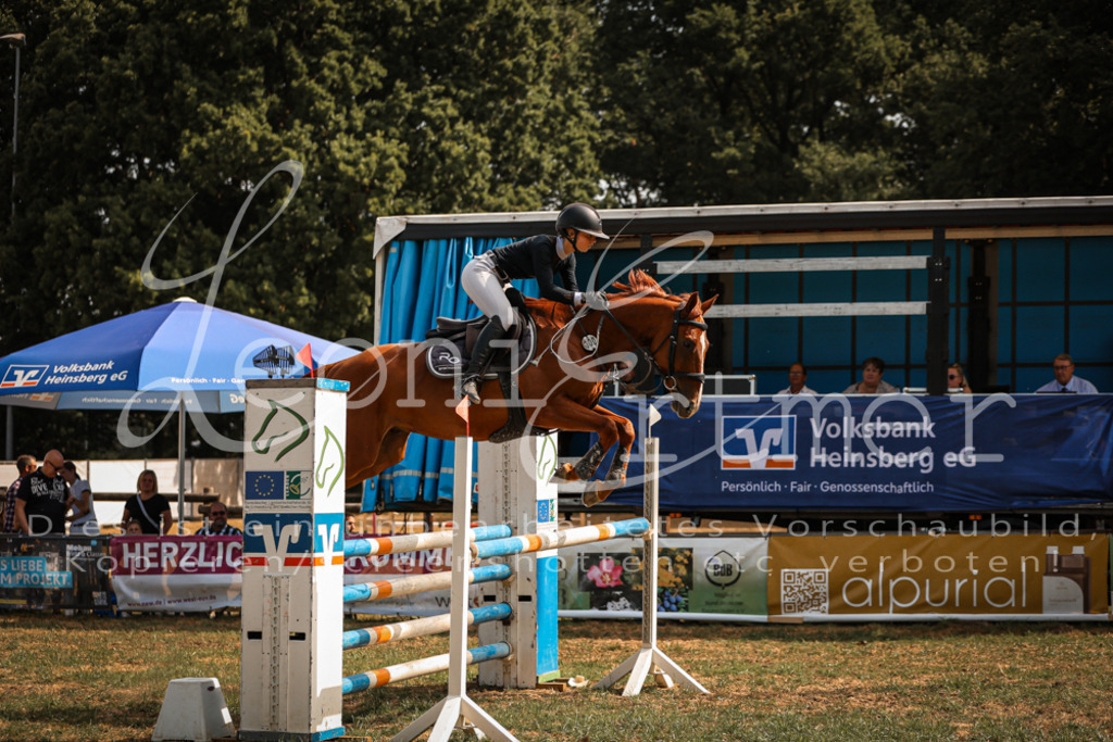 25.SaSpL00293 | Leoni Ertmer Photography - Realisiert mit Pictrs.com