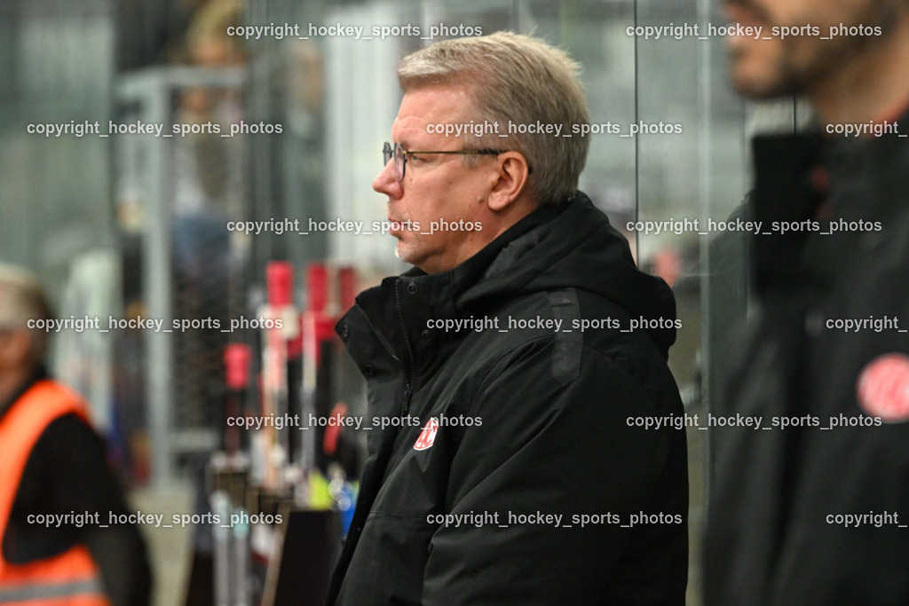 EC KAC Future Team vs. Die Adler Kitzbühl 7.10.2023 | Headcoach EC KAC FUTURE TEAM LAURILLA Harri, EC KAC Future Team vs. Die Adler Kitzbühl 7.10.2023, EC KAC Future Team vs. Die Adler Kitzbühl am 07.10.2023 in Klagenfurt (Messehalle Klagenfurt), Austria, (Photo by Bernd Stefan)