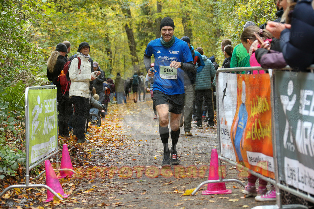 251026_1256_EX1_1962 | Sportfotografie im Rhein-Sieg Kreis, Köln, Bonn, NRW, Rheinland Pfalz, Hessen, etc. Unser Tätigkeitsfeld umfasst den Laufsport vom Volkslauf über den Marathon, Duathlon, Triathon bis zum Ultralauf wie Kölnpfad Ultra oder Schindertrail.