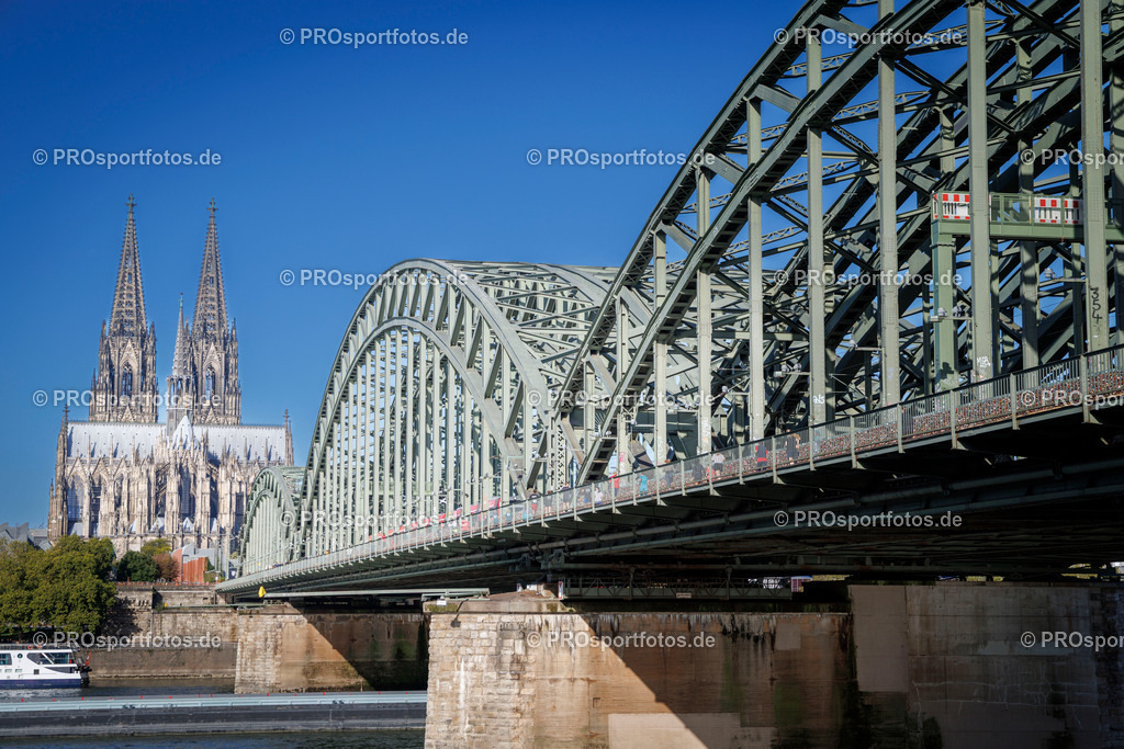 Brückenlauf Halbmarathon des ASV Köln; Köln, 14.09.25 | Impressionen vom Brückenlauf Halbmarathon des ASV Köln am 14.09.25 in Köln (Deutschland). Foto: BEAUTIFUL SPORTS/Bernd Hoffmann