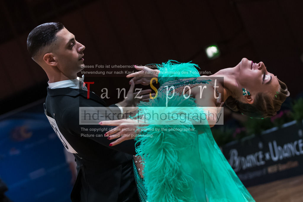 20250821_WDSF_GS_Std_R1_B1_3722 | Tanzsportbilder, Standardtanz, Lateintanz, WDSF, DTV, LTVB, dancecomp, goc, hessen tanzt, blaues band der spree, walzer, tango, wiener walzer, slowfox, quickstepp, samba, rumba, cha-cha-cha, paso doble. jive, hd-kroft photography, turniertanzsport